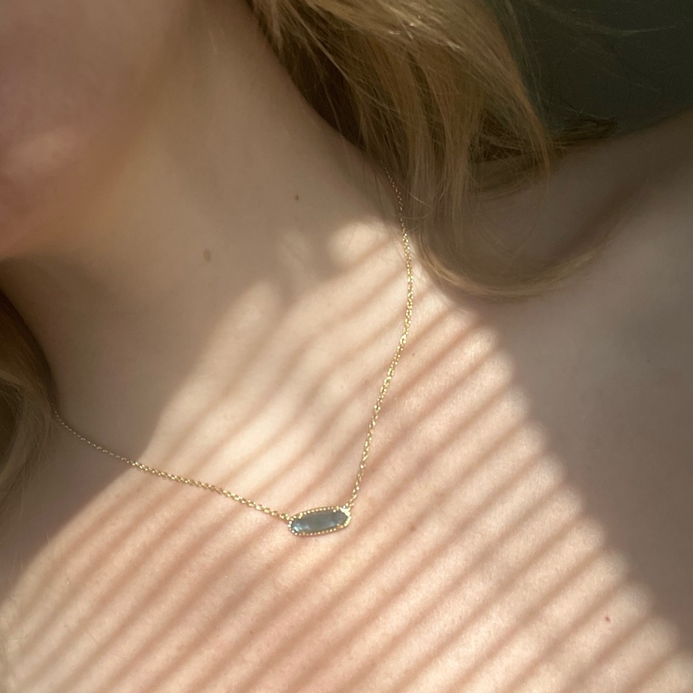 Elegant Kendra Scott Gold Necklace with Blue Pendant